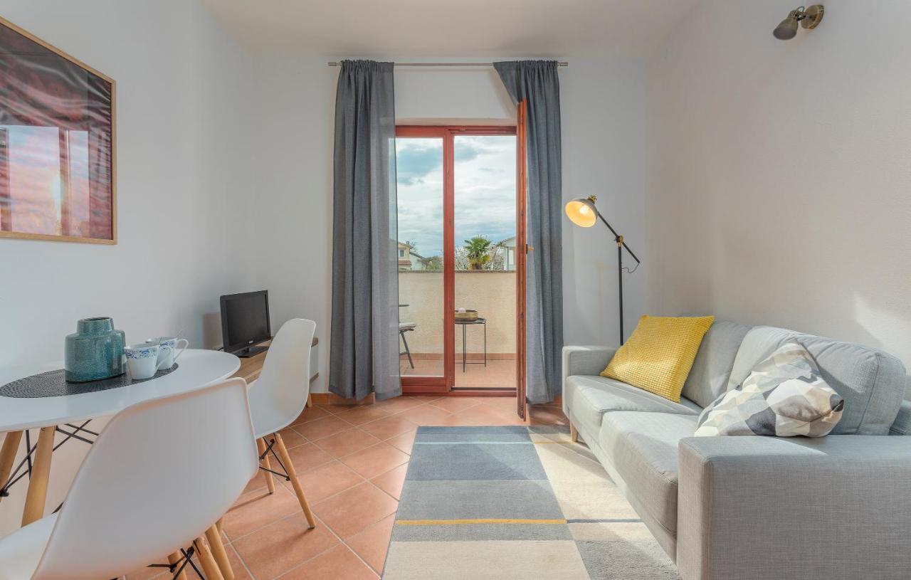 Apartman Bowie & Apartment Morgan Poreč Exteriör bild